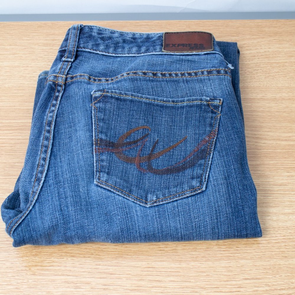 Express Stella Bootleg Flare 6 (28 X 30) Women's